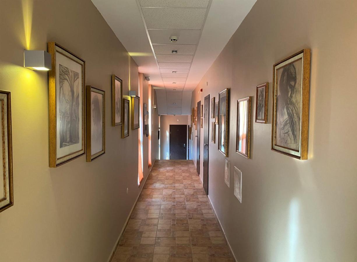 Motivi Hotel Saints Constantine and Helena Bagian luar foto