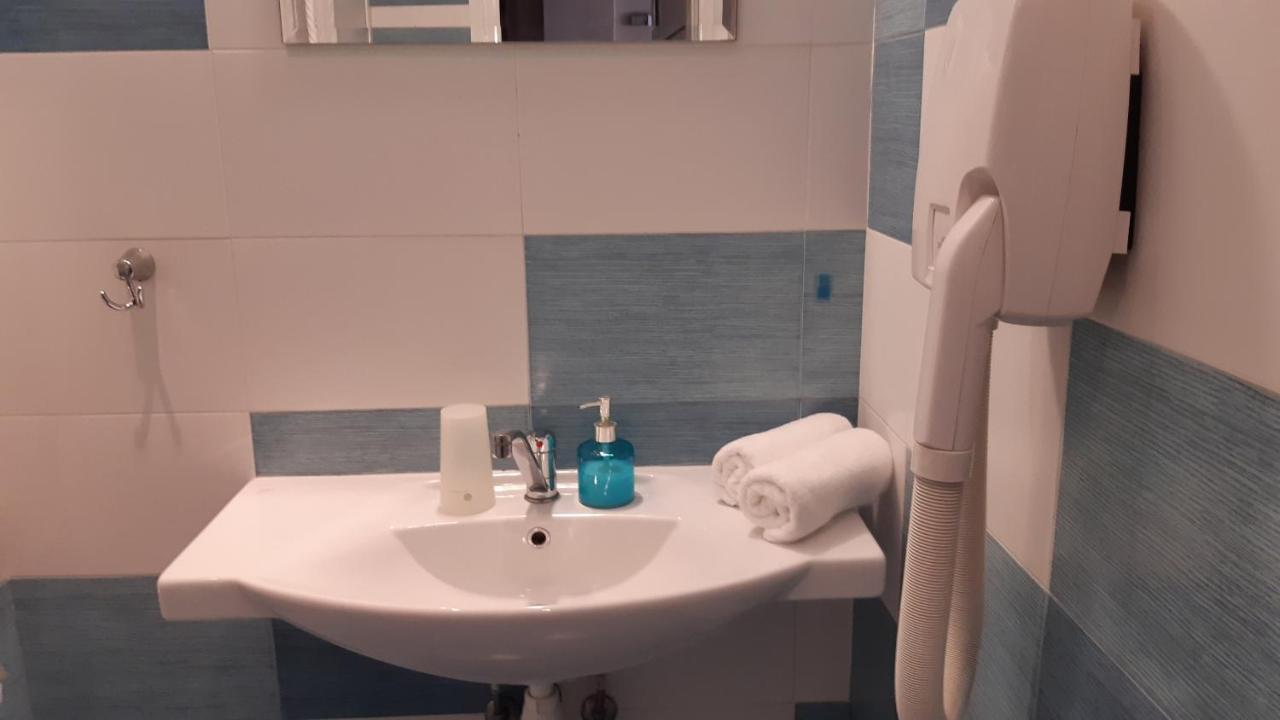 Motivi Hotel Saints Constantine and Helena Bagian luar foto
