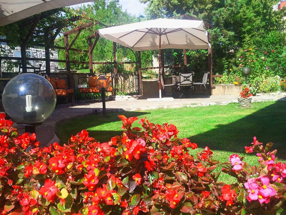 Motivi Hotel Saints Constantine and Helena Bagian luar foto